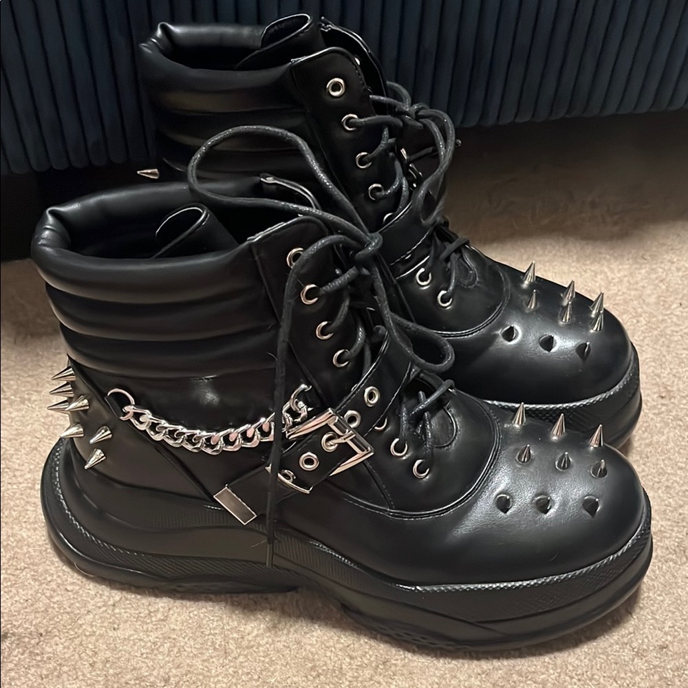 SCREAMIN' LOUD CHUNKY PLATFORM SNEAKERS